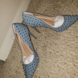 Steve Madden Studded Denim Pumps
